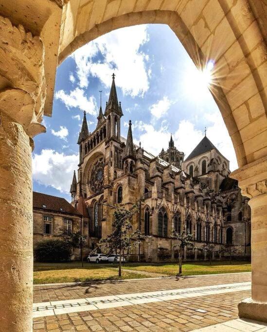 Au Coeur De Bruyeres Bruyeres-et-Montberault Exterior foto